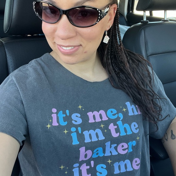 Meet your Posher, Sara - Picture 3 of 6